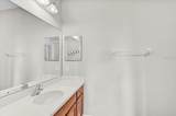 915 Fairwaycove Lane - Photo 17