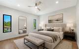 2483 Bay Street - Photo 32