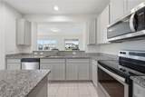 5553 Pleasantview Court - Photo 11