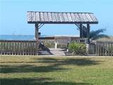 908 Villas Drive - Photo 15