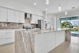 2918 10TH Place - Photo 27