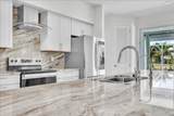 2918 10TH Place - Photo 28