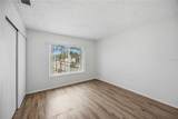 2752 Hidden Lake Boulevard - Photo 15