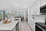 14201 Heritage Landing Boulevard - Photo 9