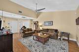 2650 Albion Avenue - Photo 8