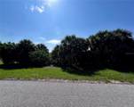 7226 Coburn Street - Photo 8