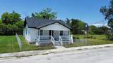 204 Garden Avenue - Photo 2