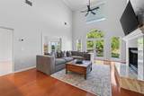 226 Saint James Park - Photo 11