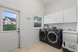 226 Saint James Park - Photo 30