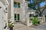 226 Saint James Park - Photo 4