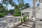 226 Saint James Park - Photo 5