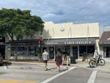 1547 Main Street - Photo 2