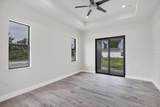 200 Redwood Road - Photo 13