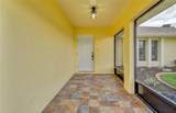 529 Yorkshire Street - Photo 5