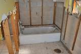 201 Winson Avenue - Photo 23