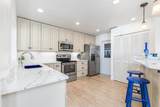 604 Foxwood Boulevard - Photo 2
