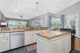 1417 Carswell Street - Photo 18