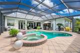 1417 Carswell Street - Photo 47
