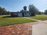 404 Hargreaves Avenue - Photo 3
