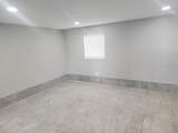 404 Hargreaves Avenue - Photo 9