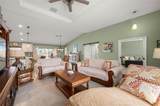 380 Concordia Street - Photo 12