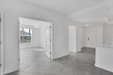 14234 Heritage Landing Boulevard - Photo 7