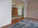 5421 Holiday Park Boulevard - Photo 12