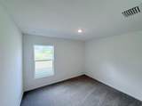 25 Round Thorn Drive - Photo 6
