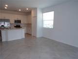 14211 Heritage Landing Blvd - Photo 3