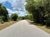 7213 Treadway Rd - Photo 2