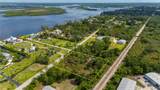 4685 Riverside Drive - Photo 9