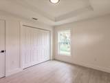 17130 Elder Avenue - Photo 21
