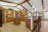 22349 Columbus Avenue - Photo 4