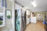 2100 Kings Highway - Photo 18