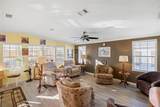 27 Freeman Avenue - Photo 7
