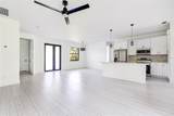 17196 Glenview Avenue - Photo 3