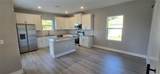 307 Mendoza Street - Photo 15