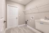 820 Bowman Terrace - Photo 32