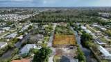 3015 Banyan Way - Photo 18