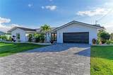 345 Belaire Court - Photo 2