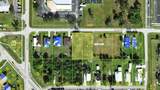 933 Henry Street - Photo 2