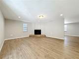 2144 Oak Terrace - Photo 17