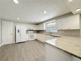 2144 Oak Terrace - Photo 23