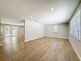 2144 Oak Terrace - Photo 6