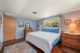 540 Grove Avenue - Photo 29