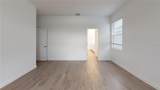 7913 Lakes Edge Lane - Photo 12