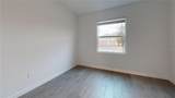7913 Lakes Edge Lane - Photo 14