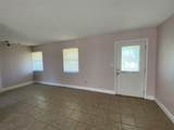 22017 Beverly Avenue - Photo 5