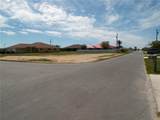 1910 8TH Place - Photo 5