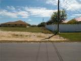 1910 8TH Place - Photo 9